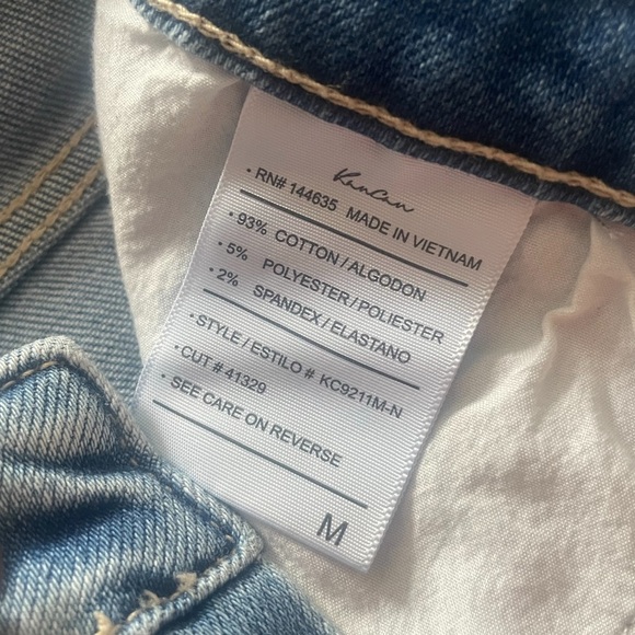 KanCan Denim distressed shorts - Picture 6 of 7